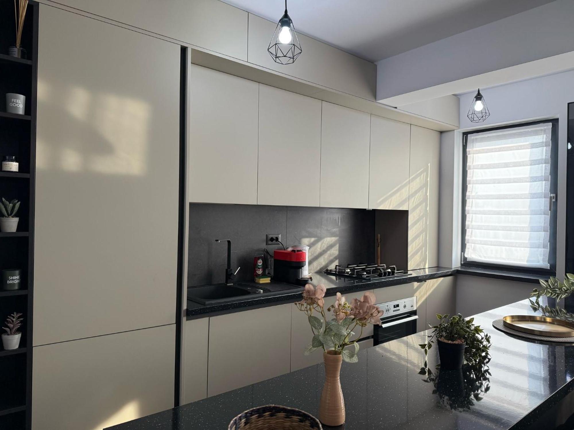 יאשי Luxevibe Apartments Near Mall Moldova מראה חיצוני תמונה