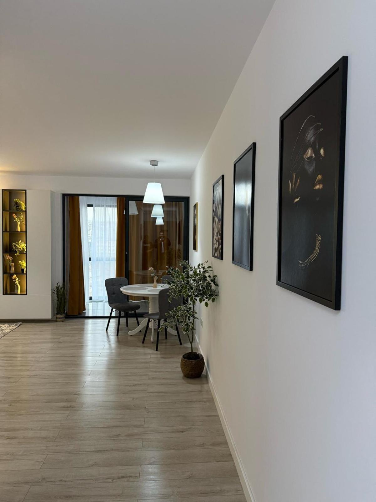 יאשי Luxevibe Apartments Near Mall Moldova מראה חיצוני תמונה